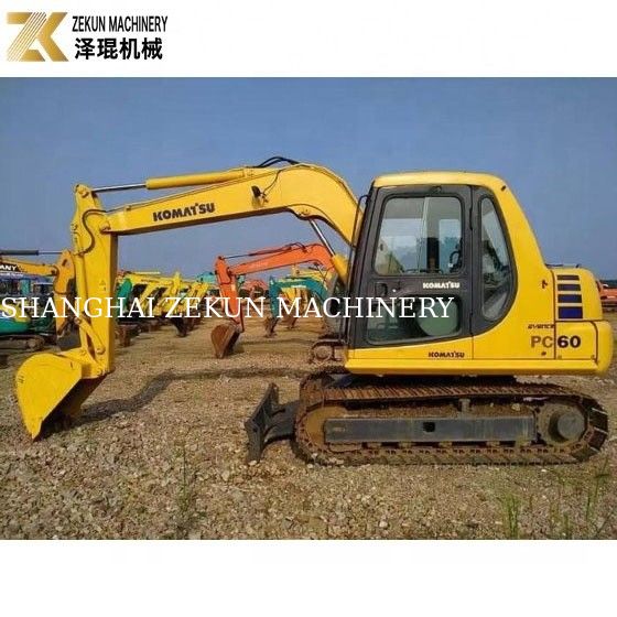 6200 کیلوگرم وزن ماشین استفاده شده Komatsu PC60-7 حفاری از ژاپن پمپ هیدرولیک اصلی