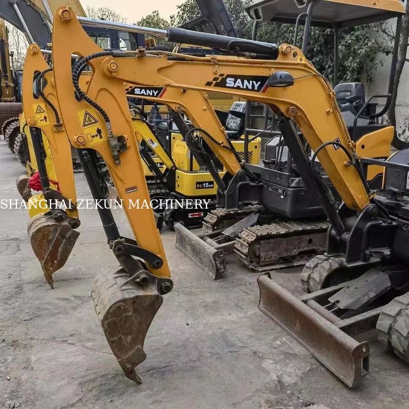 10.3KW Sany SY16C 1.6Ton مینی حفاری با لاستیک لاستیک و پمپ هیدرولیک اصلی