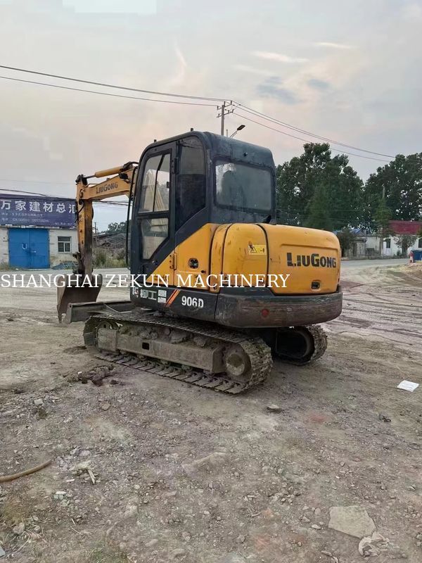 9017F ZTS 1.8 تن ميني کاوشگر گريزي توسط ليو گونگ 46.3kW دستگاه وزن 7500 کيلوگرم