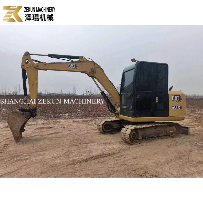 CAT 305.5E2 Excavator Crawler استفاده شده 5.5 تن با انگشت دست هیدرولیک از Caterpillar