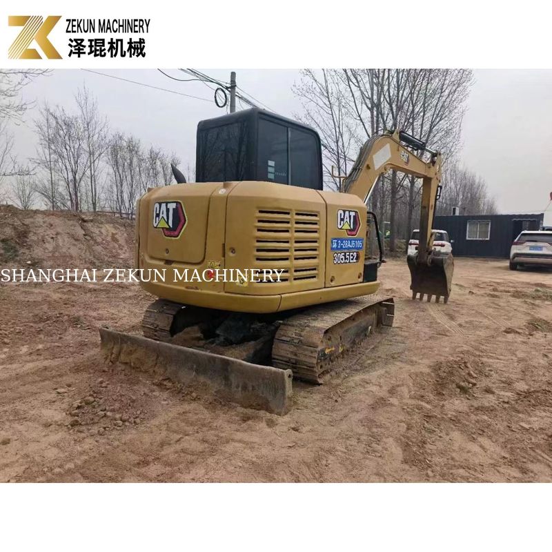 CAT 305.5E2 Excavator Crawler استفاده شده 5.5 تن با انگشت دست هیدرولیک از Caterpillar