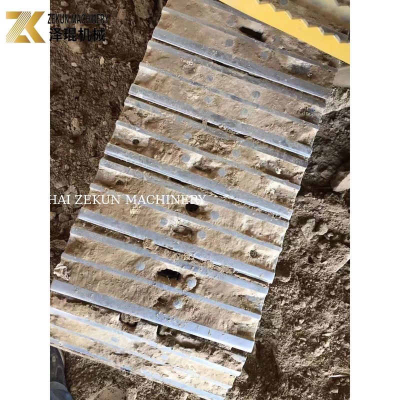 CAT 305.5E مینی حفاری استفاده شده 5.5 تن رنگ اصلی موتور CAT