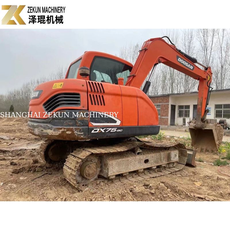 5 تن Doosan 55 Excavator DH55 استفاده شده Doosan Excavator 0.175M3 سطل