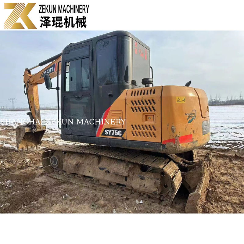 7.5تن SANY 75C Excavator با سایر سیلندر های هیدرولیک استفاده می شود و در سال 2015
