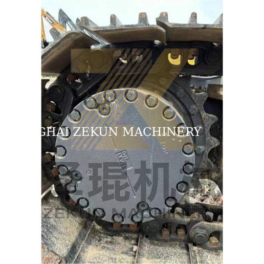 Komatsu PC240-7 حفاری با ساعات کاری کم 0-2000 و سایر سیلندر های هیدرولیک