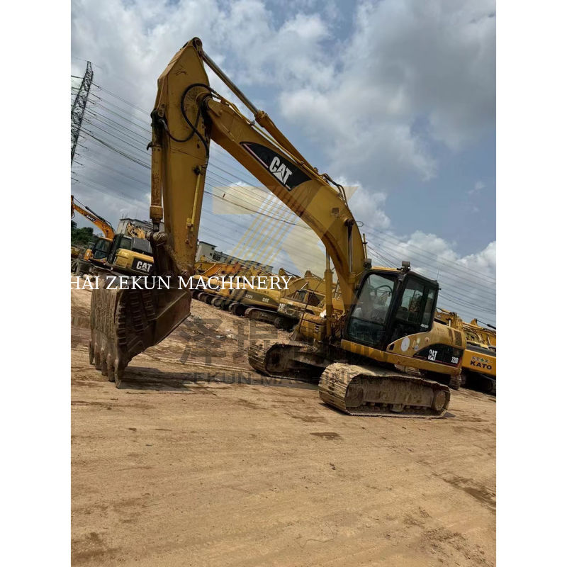 ۲۰ تن حفاری شانتوئی کاتو دست دوم 320D با ظرفیت سطل 1M3 در شانگهای