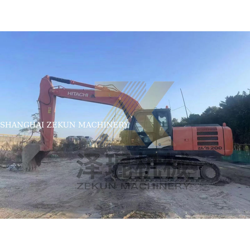 حفاری استفاده شده Hitachi ZX200-5G از ژاپن با وزن 20 تن و سیلندر