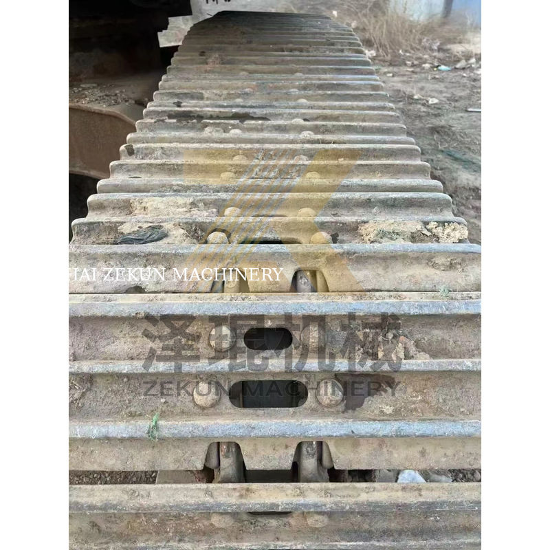 استفاده شده Hitachi ZX200 Excavator 95٪ 20000 KG وزن ماشین 1.38 m3 ظرفیت سطل