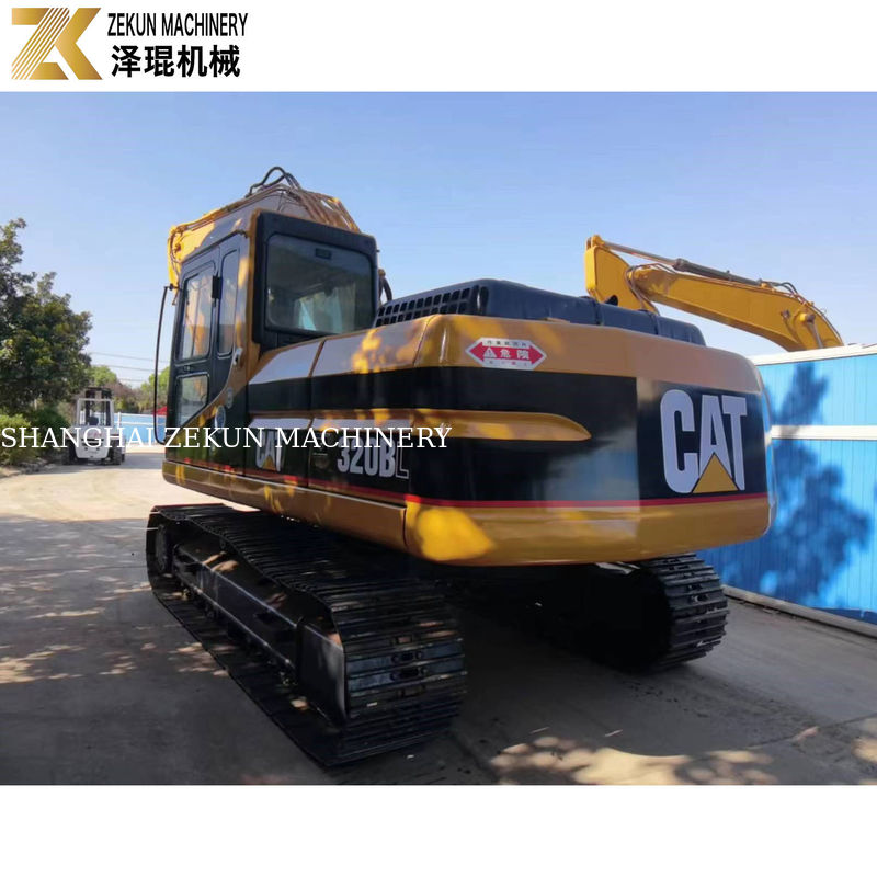 کاوشگر استفاده شده Cat 320 BL با ظرفیت 0.92 m3 و 2001-4000 ساعت کار