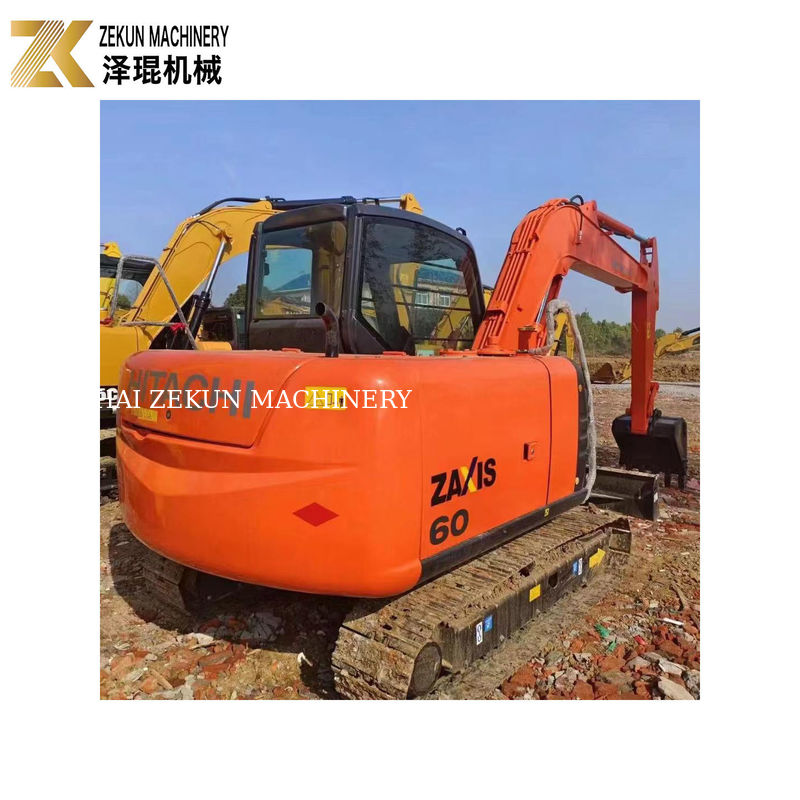 مینی حفاری 6 تن استفاده شده هیتاچی ZX60 با 40.5 KW در وضعیت خوب
