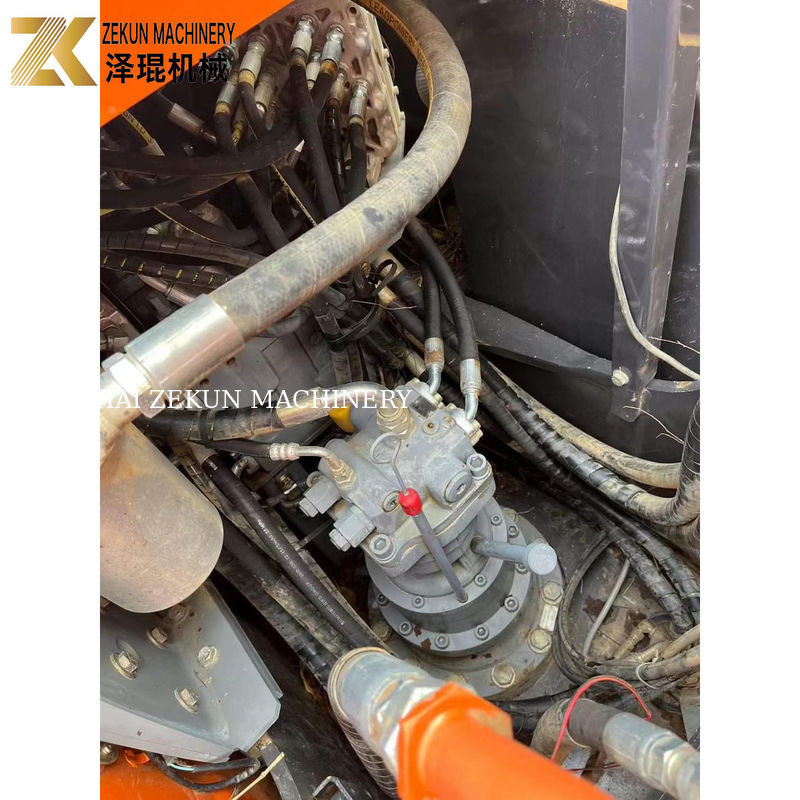 Hitachi ZX 130-5A Excavator Benne با موتور اصلی و ساعات کاری کم