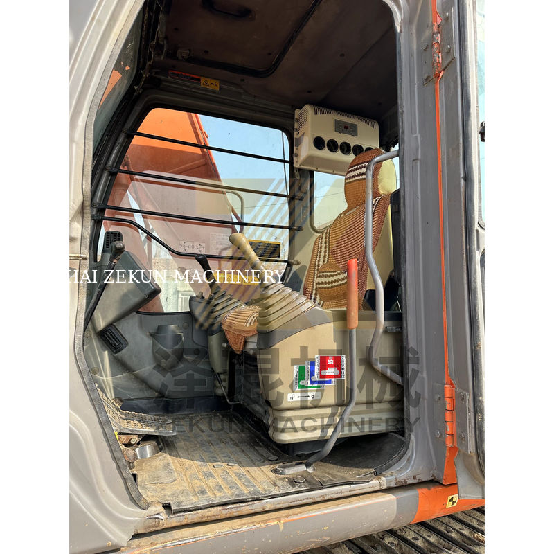 مینی حفاری استفاده شده Hitachi ZX120-6 در 12 تن وزنه عملیاتی 4001-6000 ساعت کار