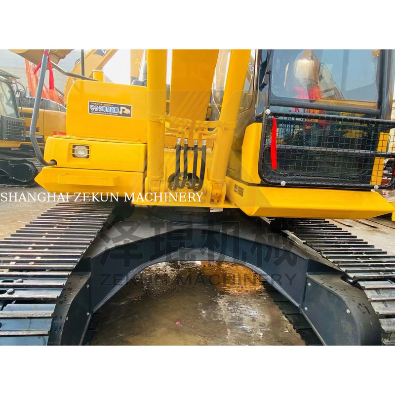 ماشین حفاری 13 تن استفاده شده Komatsu PC130-7 حفاری در شانگهای دریچه هیدرولیک دیگر