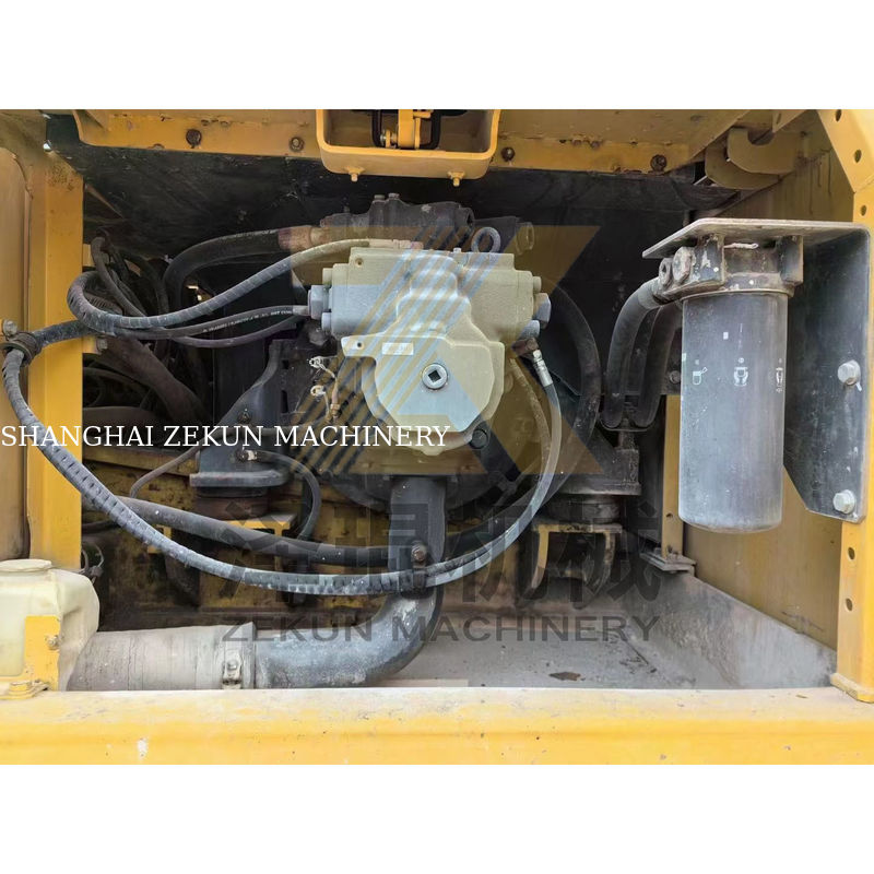 کاماتسو PC360-8M0 استفاده شده حفاری 1.8m3 سطل 5300 ساعت برای فروش