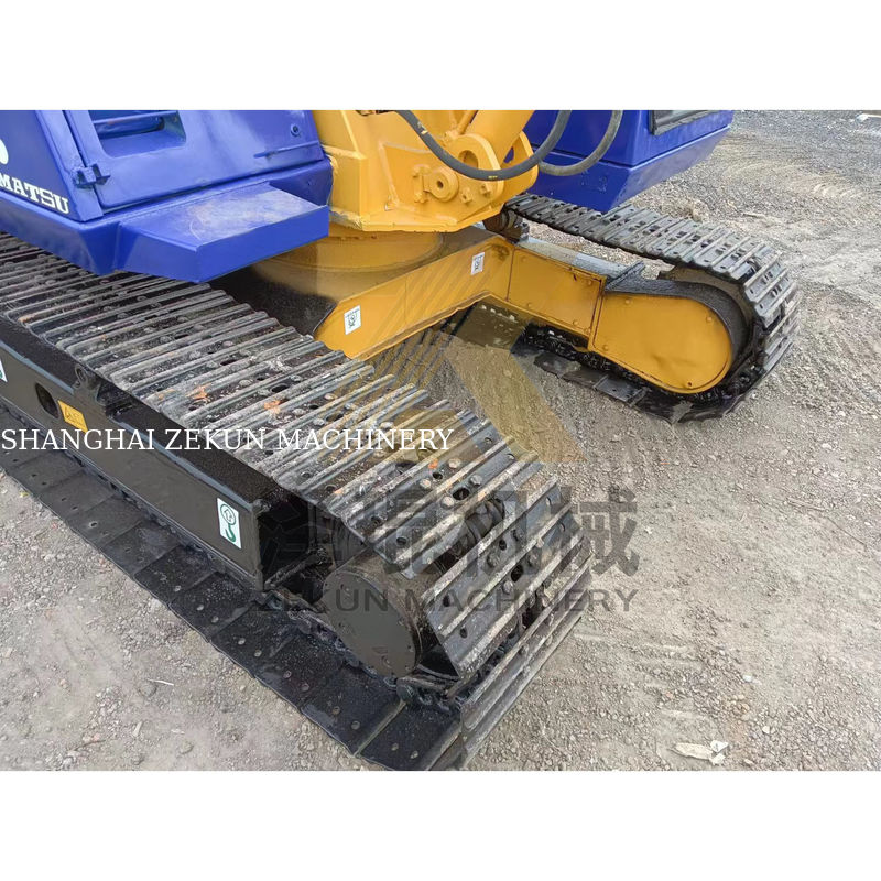 کاوشگر استفاده شده کاماتسو PC60-5 در حالت خوب با سایر سیلندر های هیدرولیک و در سال 2022