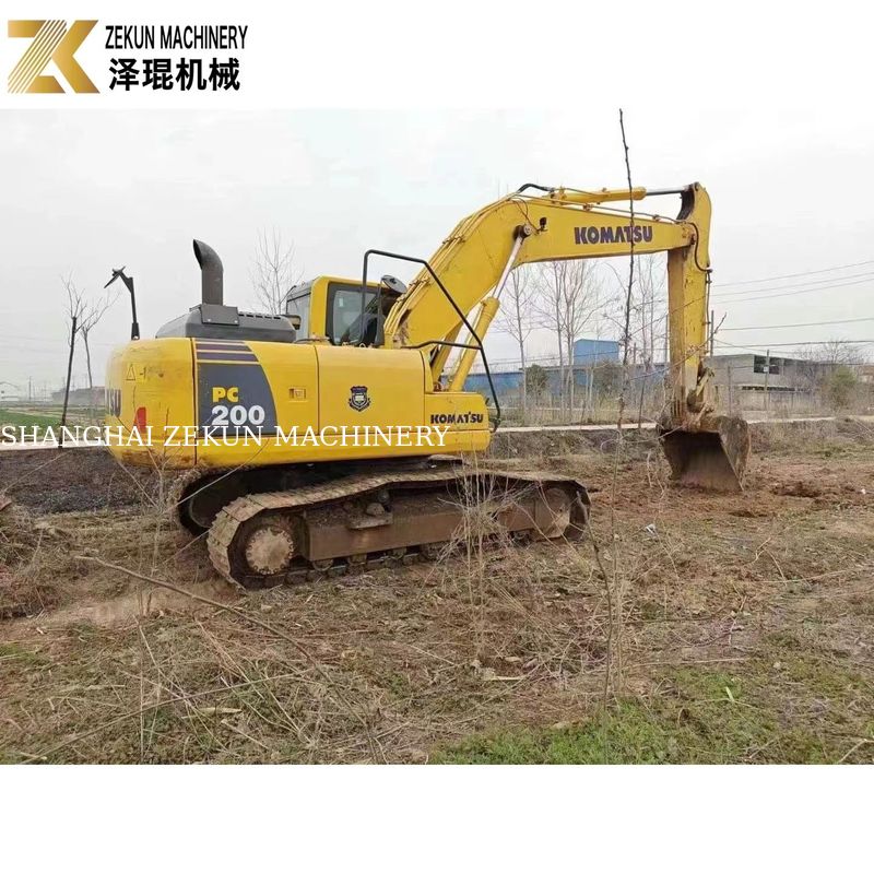 استفاده شده Komatsu PC200-8MO Excavator 2001-4000 ساعت اندازه متوسط