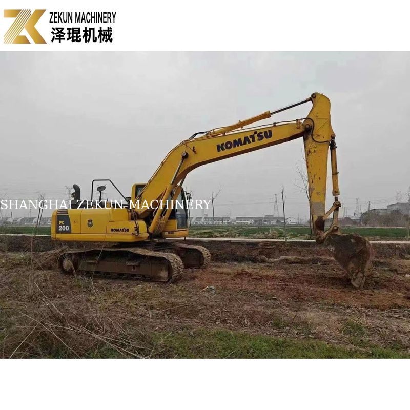 استفاده شده Komatsu PC200-8MO Excavator 2001-4000 ساعت اندازه متوسط