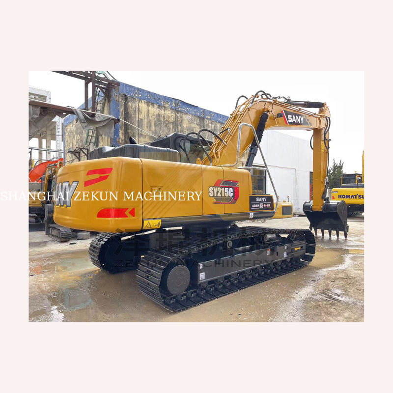 Sany sy215c حفاری در وضعیت خوب با ساعات کم و موتور در سال 2023