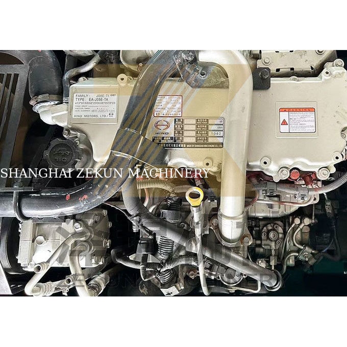 20 تن استفاده شده Kobelco SK200-8 حفاری با ساعات کاری کم از ژاپن
