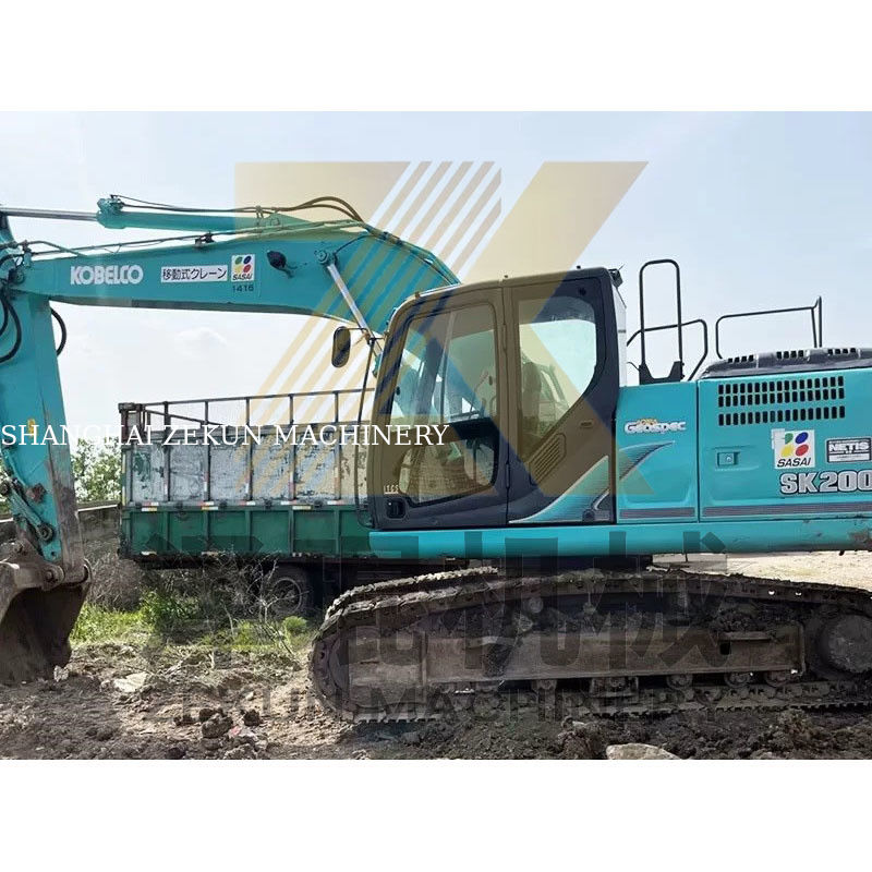 سایر پمپ های هیدرولیک استفاده شده Kobelco SK200-8 Excavator و وزن ماشین 20000 KG