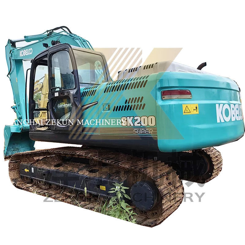 20 تن Kobelco SK200-8 حفاری در ژاپن با وزن عملیاتی 20000 KG استفاده می شود
