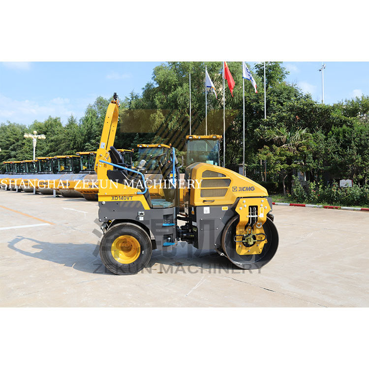 4 تن XCMG XD140VT رولر ارتعاش EU مرحله V EPA مرحله 4F