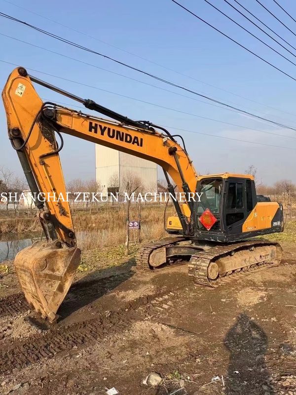 2018 R215VS Excavator 3 800 ساعت کار مناسب برای کارهای سنگین