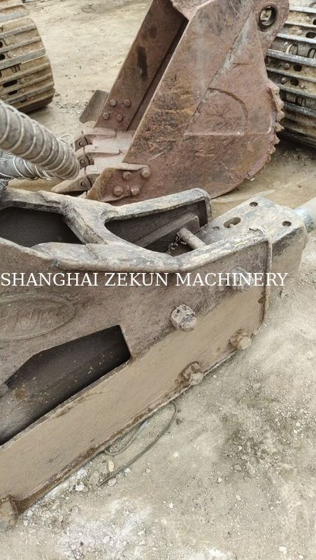 2015 هیوندای R150-9 حفاری با چکش و 5300 ساعت کار افزایش بهره وری