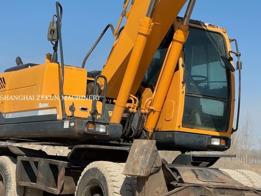 2014 هیوندای R210W-9 21 تن چرخ حفاری کامل برای پروژه های ساختمانی