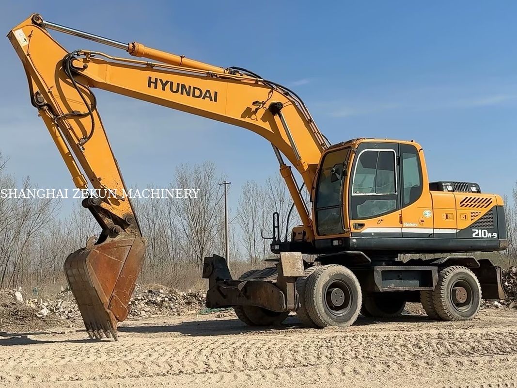 2014 هیوندای R210W-9 21 تن چرخ حفاری کامل برای پروژه های ساختمانی