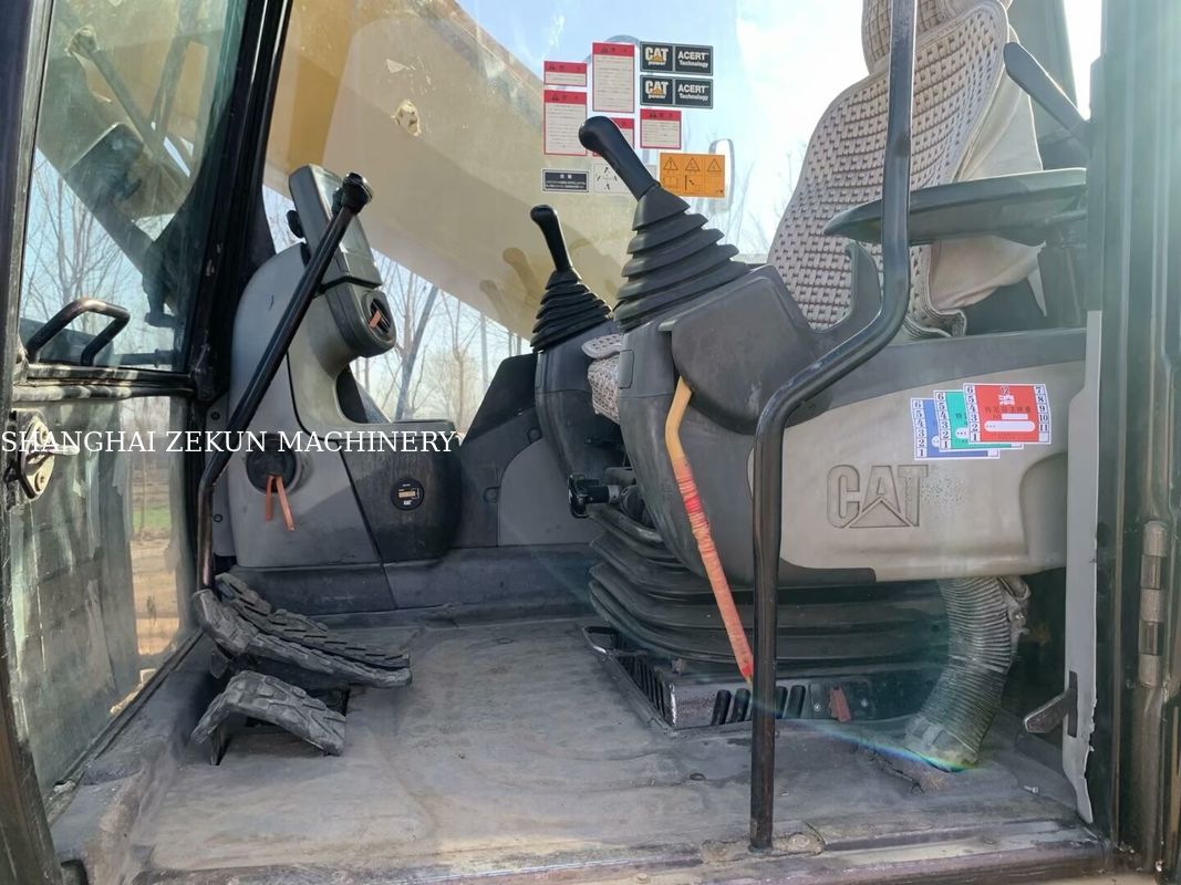 2020 Cat 320D2L حفاری 21 تن واحد 5238 ساعت برای پروژه های سنگین