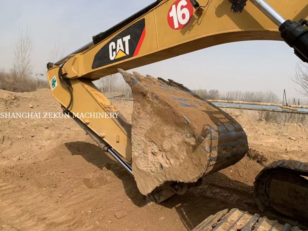 کاوشگر متقابل 2020 Cat 323D2 23 تن 4877 ساعت برای کاربردهای مختلف