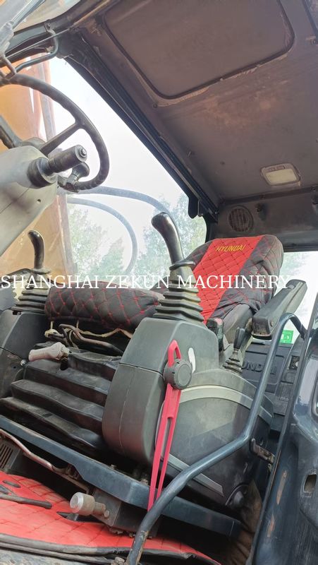 هیوندای R210W-9 حفاری چرخ دار 330 لیتر ظرفیت مخزن سوخت و شیر هیدرولیک