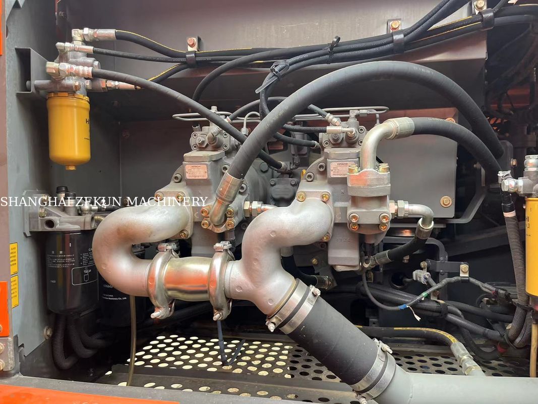 بیل مکانیکی هیتاچی ZX330-5A مدل 2022 با 2968 ساعت کارکرد، فشار هیدرولیک 34.3 مگاپاسکال، طول بوم 6.5 متر