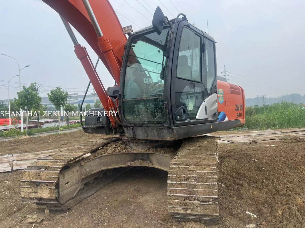 2022 هیتاچی ZX200-5A Excavator با حداکثر ارتفاع حفاری 9 و سرعت سوئیچ 13.3 Rpm 5500hrs