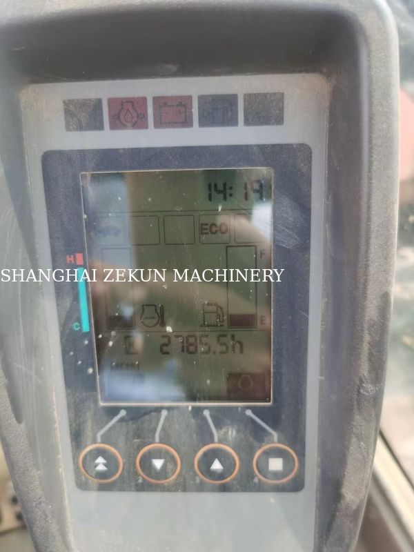 بیل مکانیکی 2023 Hitachi ZX60C-6A با 2785 ساعت کارکرد، وزن عملیاتی 5، استاندارد انتشار Tier 3 / Stage III را دارد.
