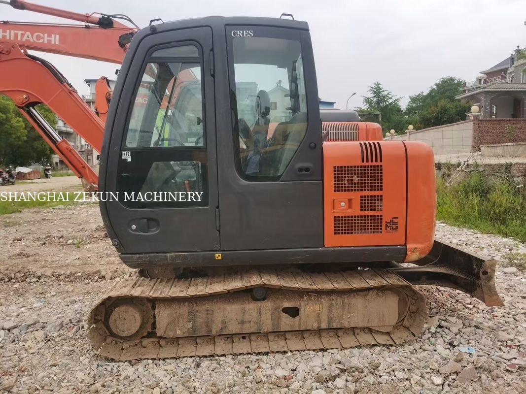 بیل مکانیکی 2023 Hitachi ZX60C-6A با 2785 ساعت کارکرد، وزن عملیاتی 5، استاندارد انتشار Tier 3 / Stage III را دارد.