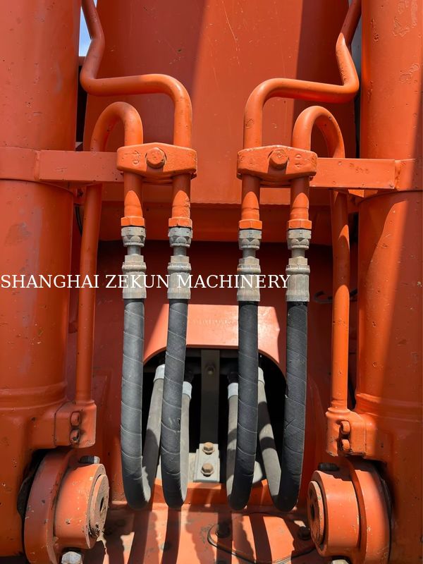 هیتاشی ZX120-6 حفاری 14165hrs برای نیازهای کسب و کار ظرفیت مخزن سوخت 240 لیتر فشار هیدرولیک 34.3 MPa