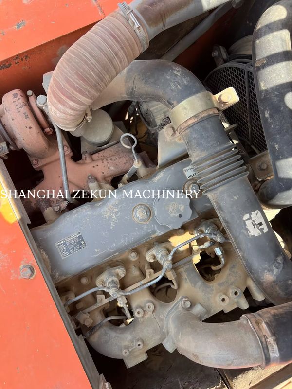 هیتاشی ZX120-6 حفاری 14165hrs برای نیازهای کسب و کار ظرفیت مخزن سوخت 240 لیتر فشار هیدرولیک 34.3 MPa