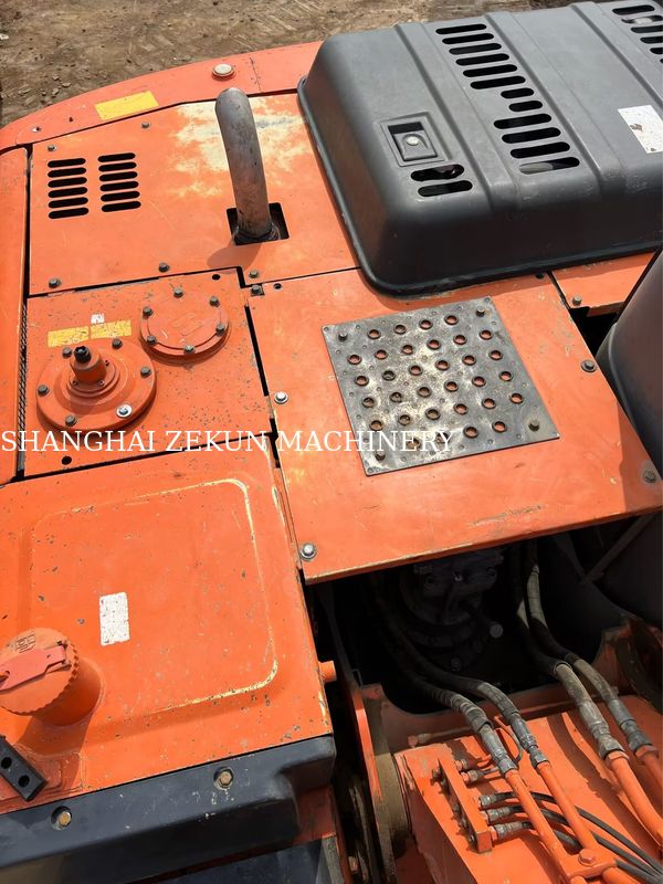 حفاری استفاده شده هیتاچی ZX130-6 با سرعت 11053 ساعت 4.6m طول بوم 34.3 MPa فشار هیدرولیکی