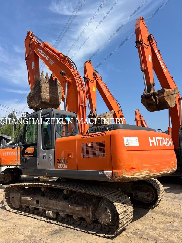 بیل مکانیکی هیتاچی ZX200-3G 12081 ساعت سرعت حرکت 3.5 / 5.5 کیلومتر در ساعت ویژگی های کابین صفحه نمایش چند منظوره