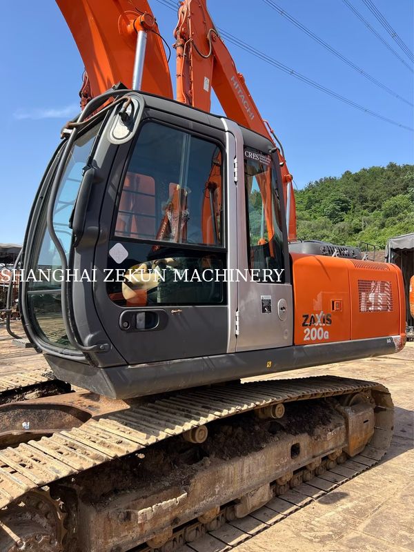 بیل مکانیکی هیتاچی ZX200-3G 12081 ساعت سرعت حرکت 3.5 / 5.5 کیلومتر در ساعت ویژگی های کابین صفحه نمایش چند منظوره