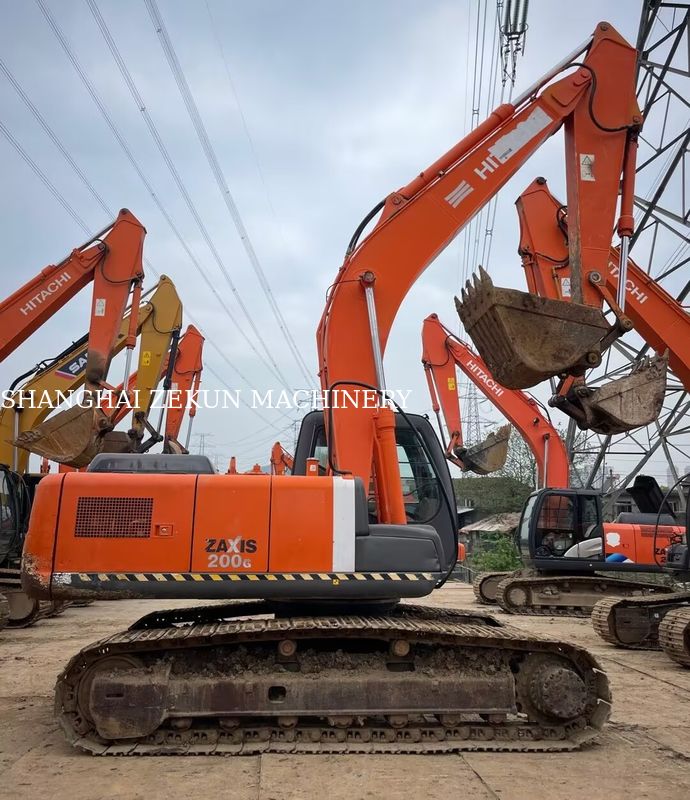 11051 ساعت بیل مکانیکی هیتاچی ZX200-3G با ظرفیت باکت 0.8 - 1.0 متر مکعب